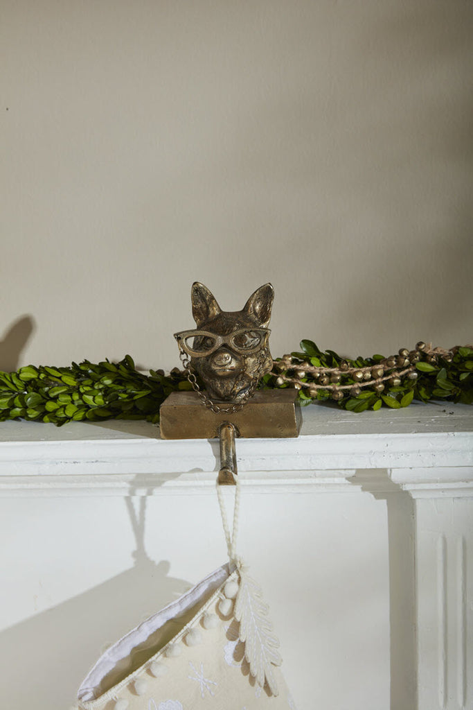 Eric and Eloise- Eloise Stocking Holder