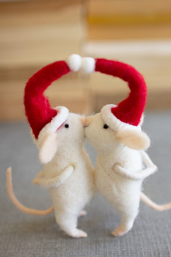 Kissing Felt Christmas Mice 2 Sets