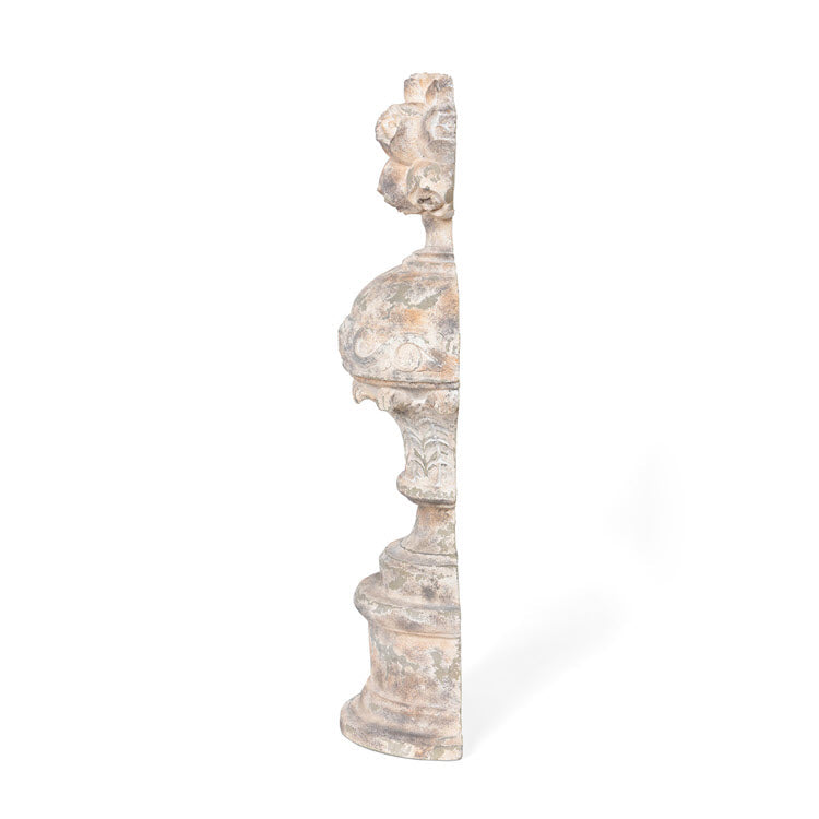 Montebello Bouquet Half Finial