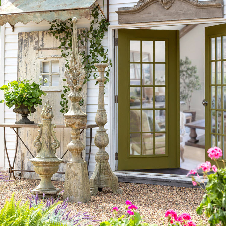 Courtyard Garden Spire