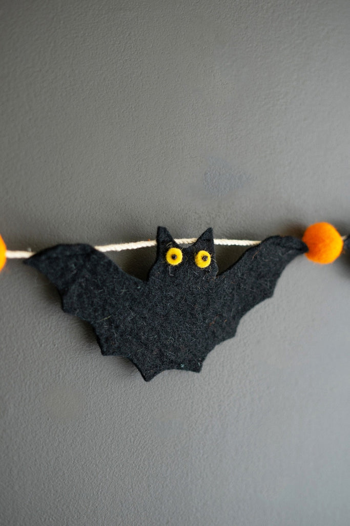 Felt Halloween Bat Garland Box/4