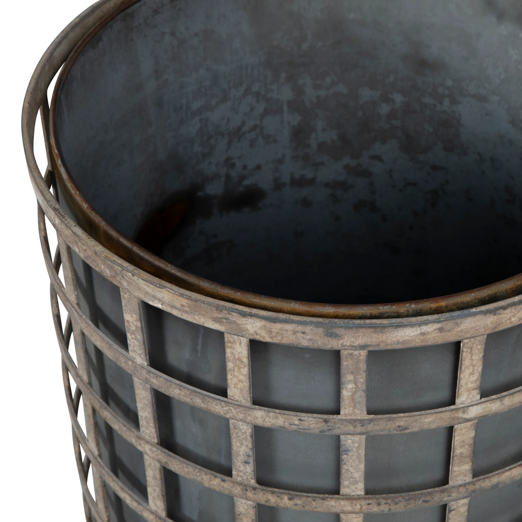 Round Aged Metal Lattice Planter