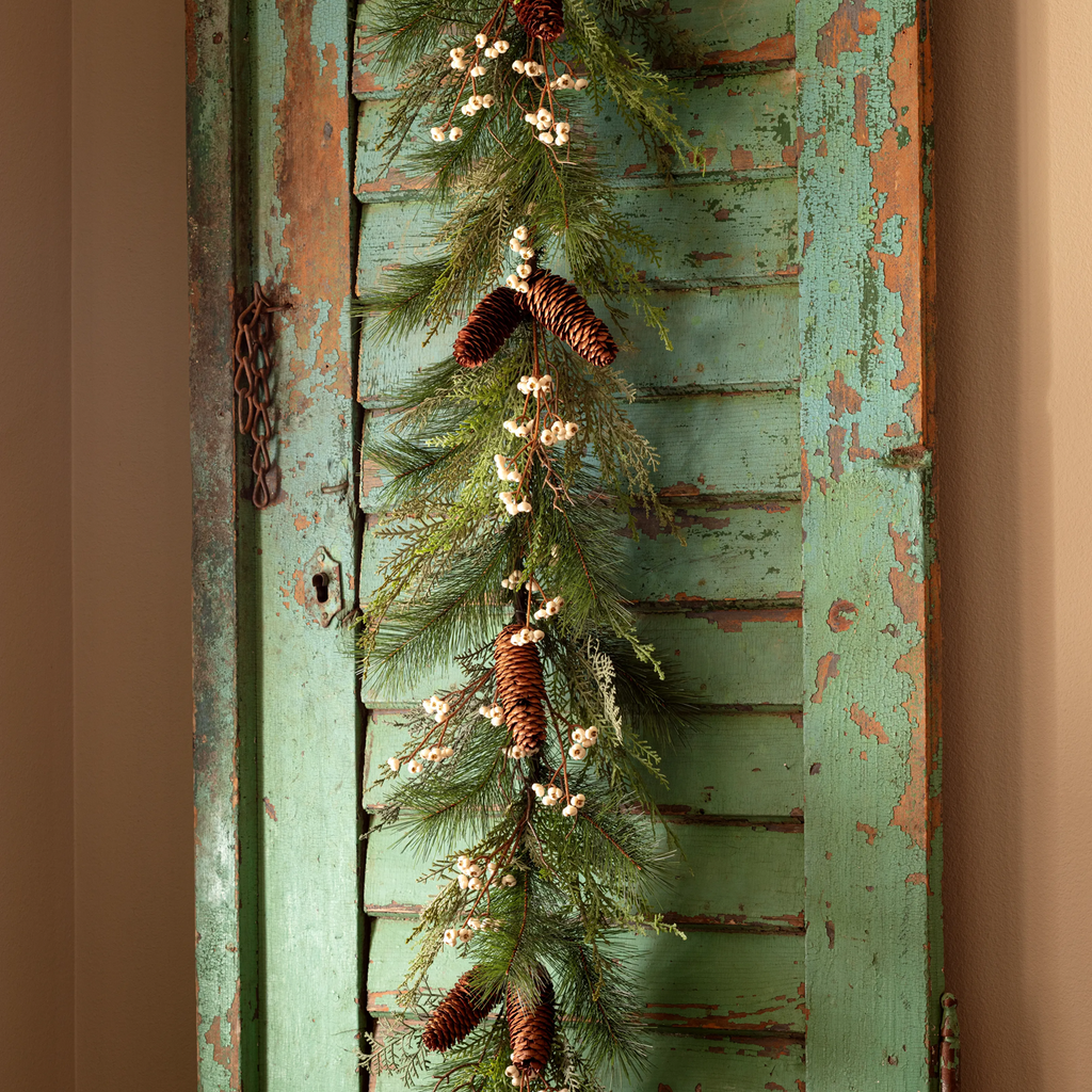 Evergreen Snowberry Garland Set/2