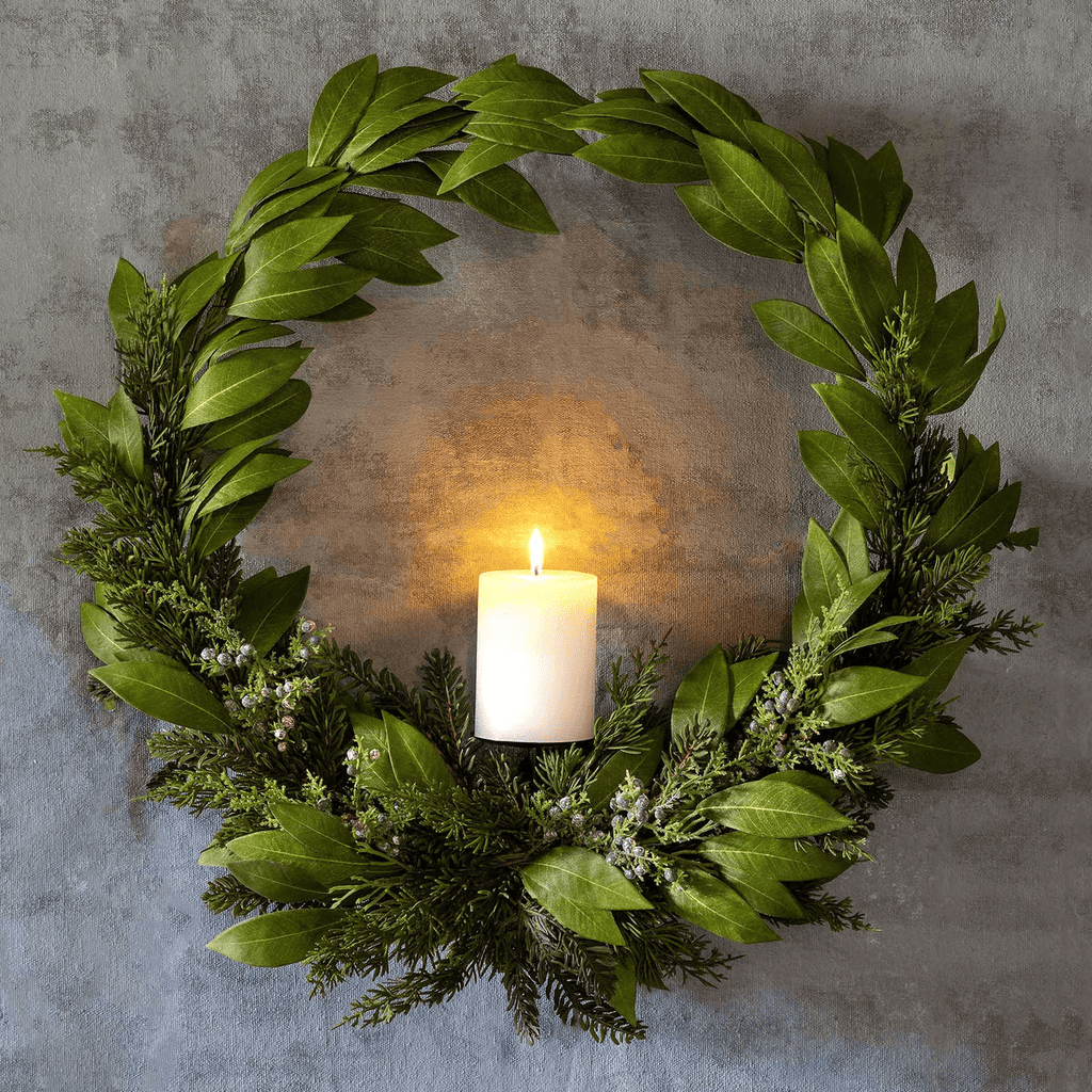 Bayleaf and Juniper Wreath with Candle Plate Set/4